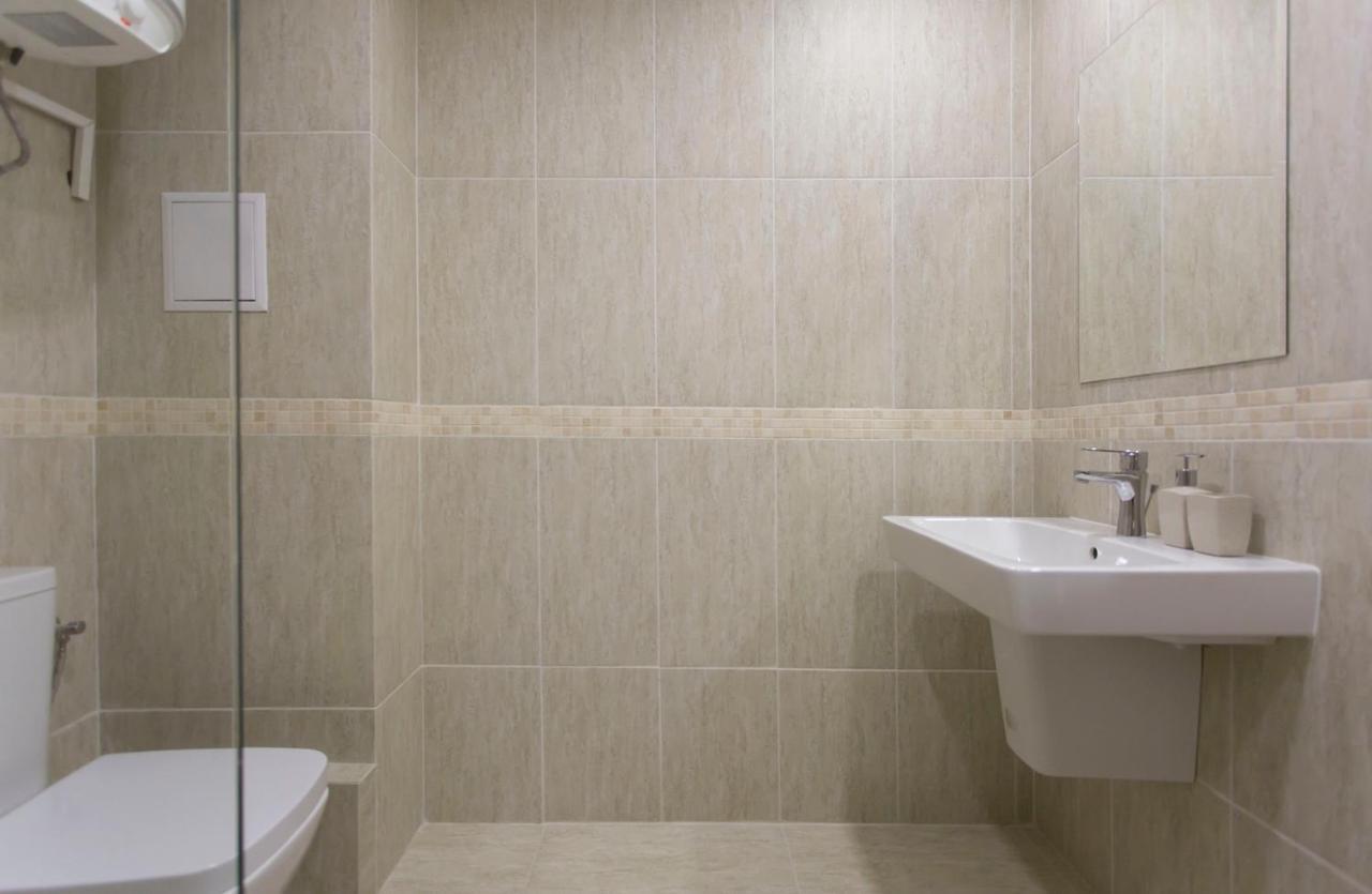 Modern And Bright Near Center - Free Parking Aparthotel Sofia