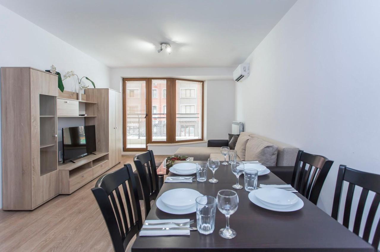 Modern And Bright Near Center - Free Parking Hotel de apartamente Sofia